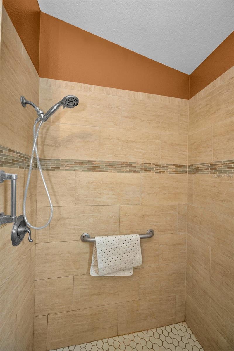 TIMBER GREENS PH 04B - Residential