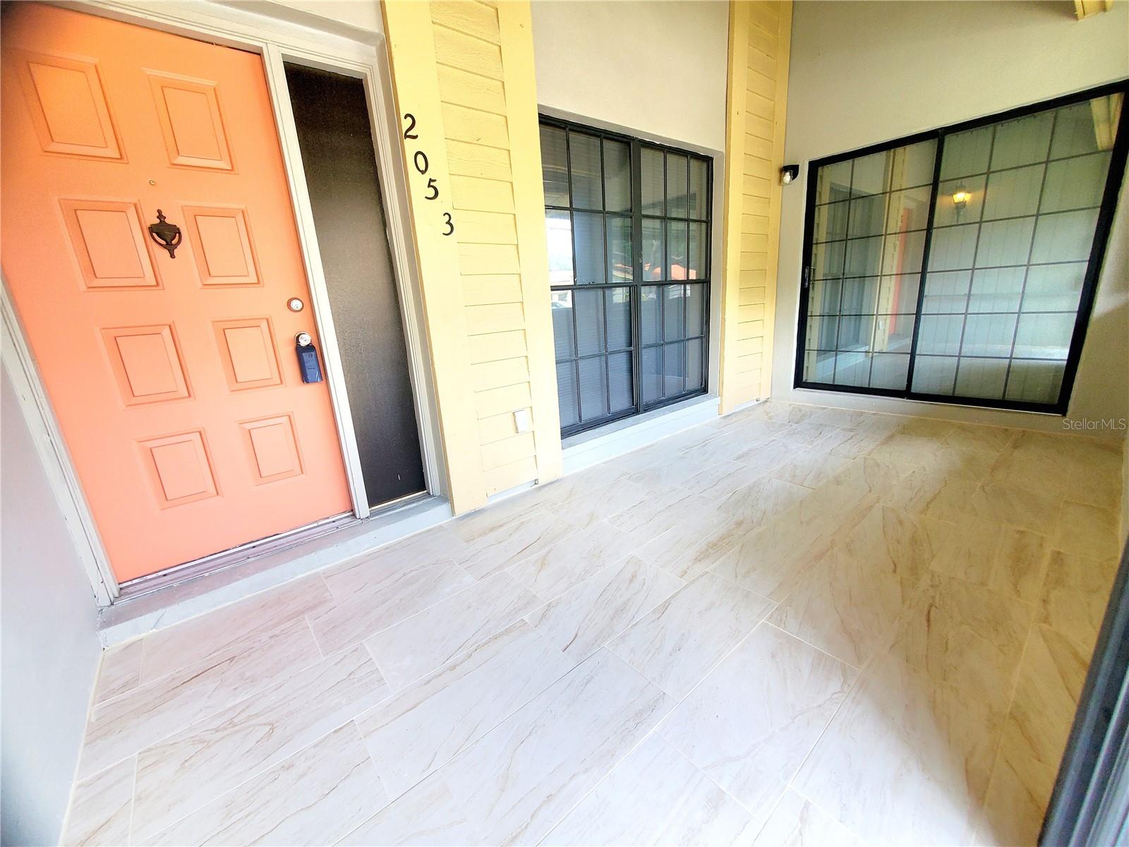 2053 VILLA TERRACE