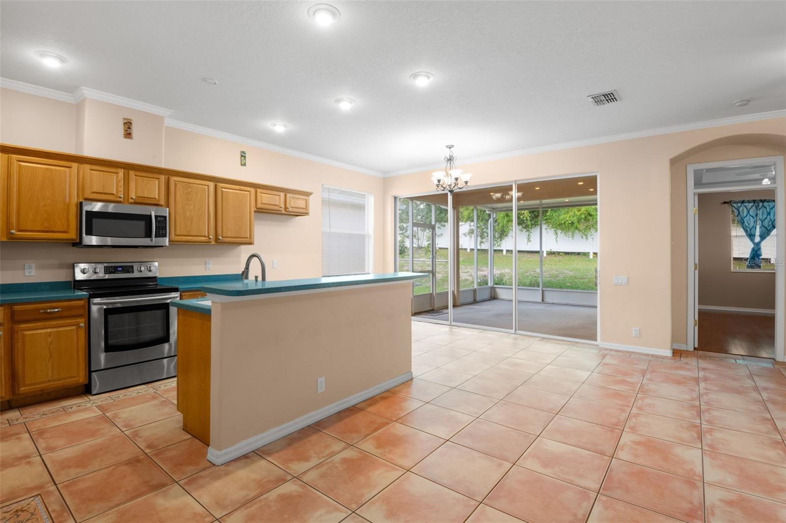 14753 POTTERTON CIRCLE