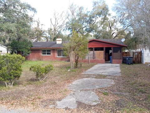 Photo of 2924 E 148th Avenue, Lutz, FL 33559 (MLS # W7883598)