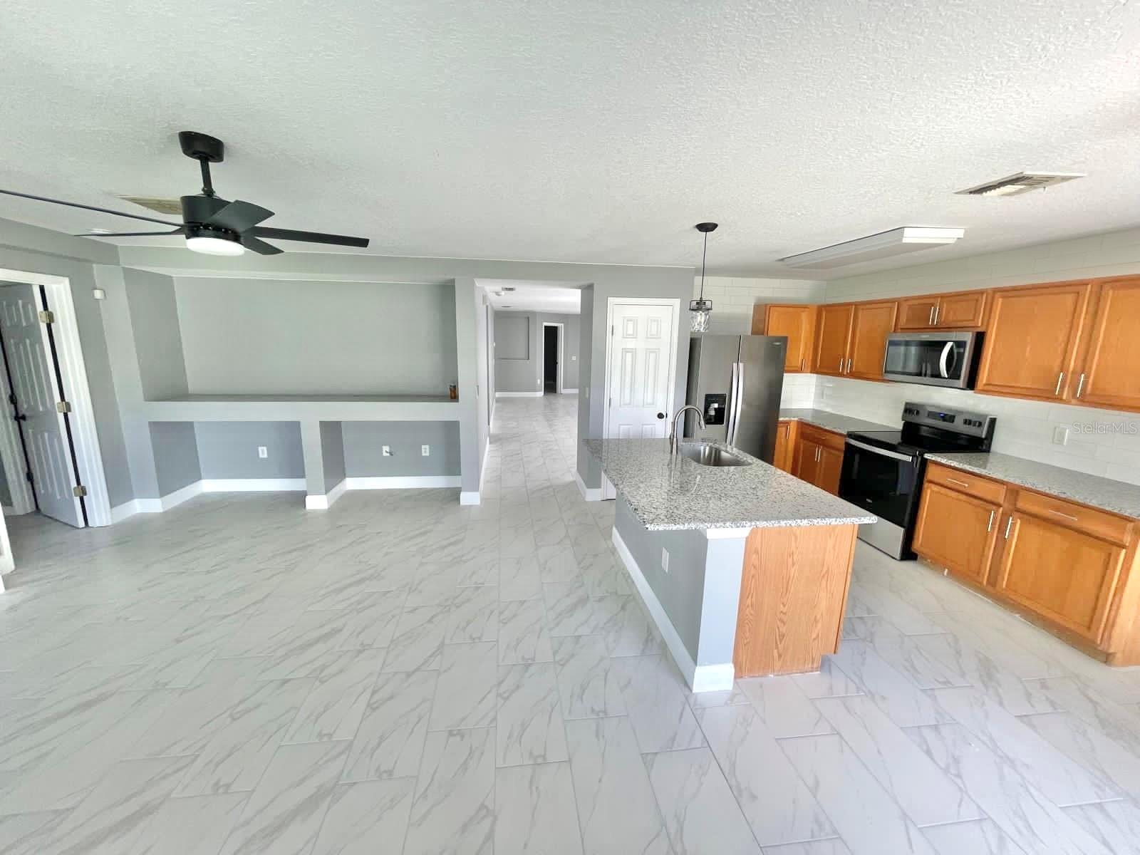 AUDUBON RESERVE - Residential Lease