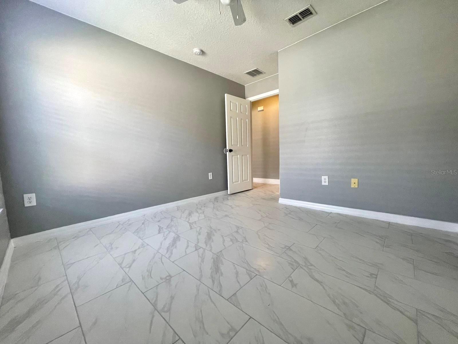 AUDUBON RESERVE - Residential Lease