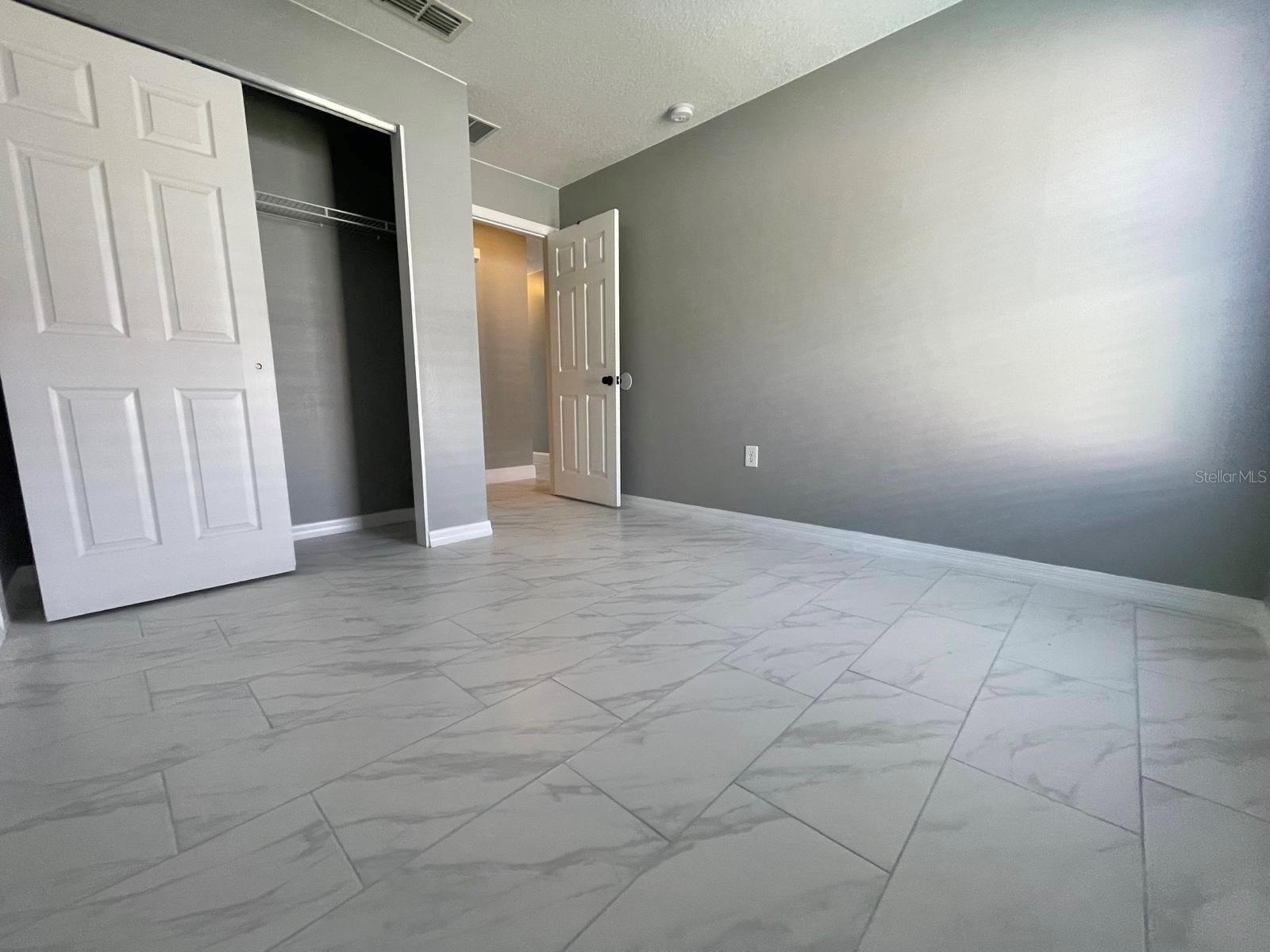 AUDUBON RESERVE - Residential Lease