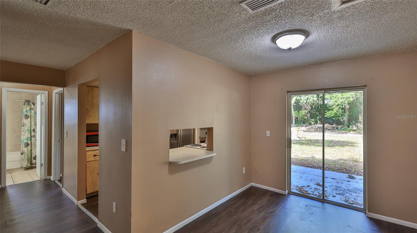 1802 N FERN PALM DRIVE