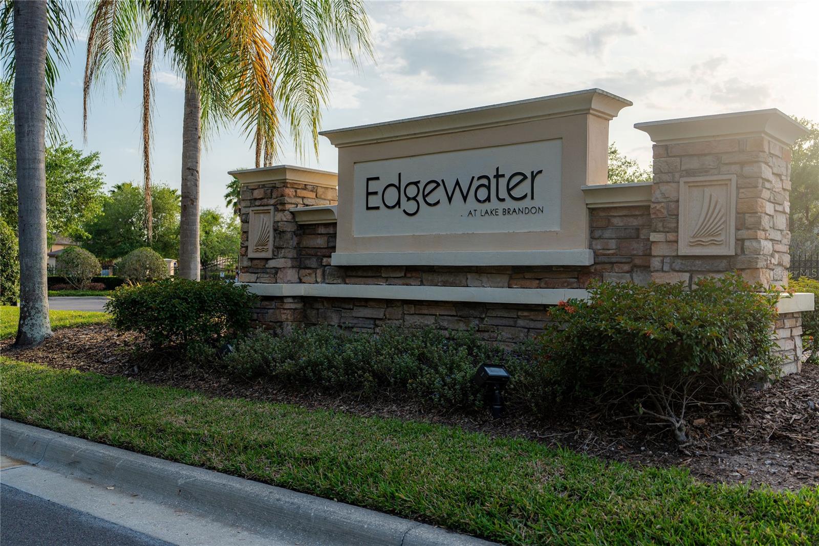 Just a short drive to restaurants and shopping. This 3 bedroom, 2-1/2 bath with a 1 car garage is located in a gated community. The kitchen has granite counter tops and stainless steel appliances. One bedroom is equipped with a Murphy bed. Beautiful community pool area. Located Just 25 minutes from Tampa International Airport!