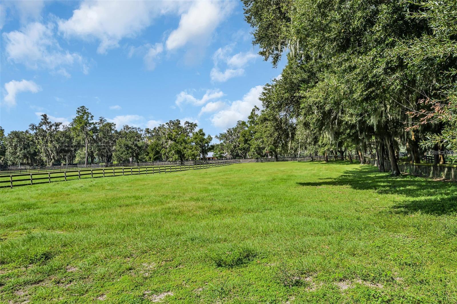 SORREL RIDGE - Residential