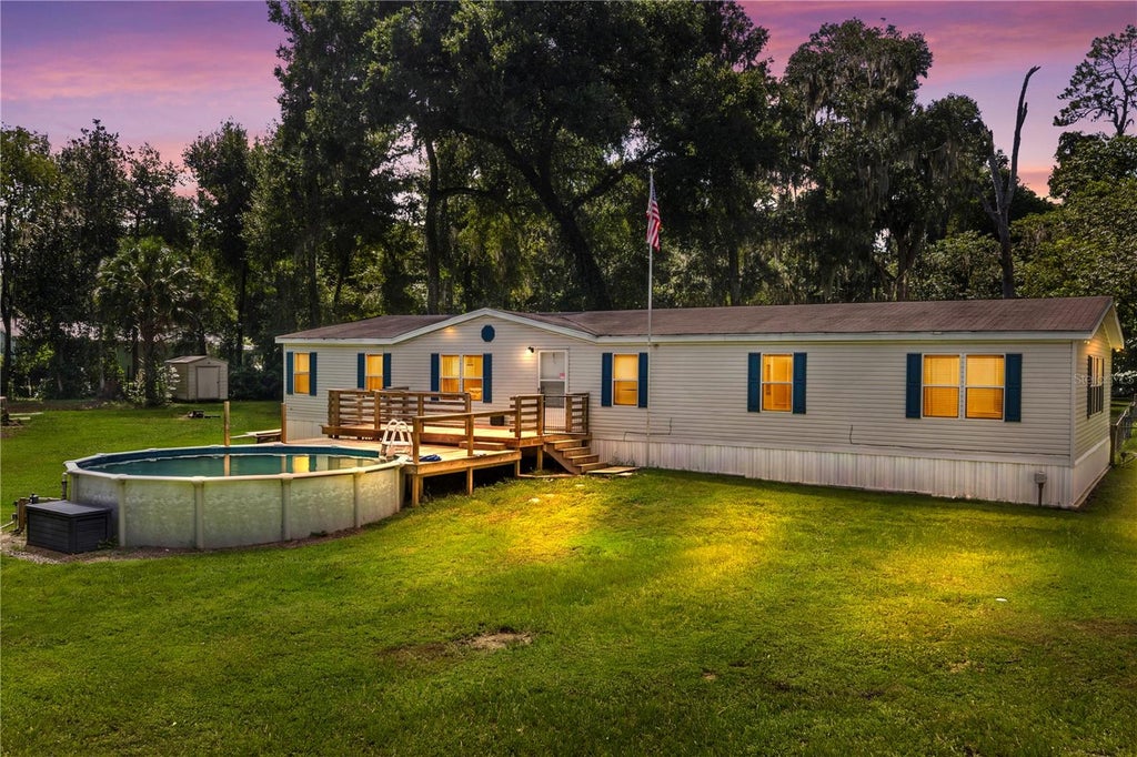 Photo of 1595 NE 182nd Place, Citra, FL 32113 (MLS # OM731256)