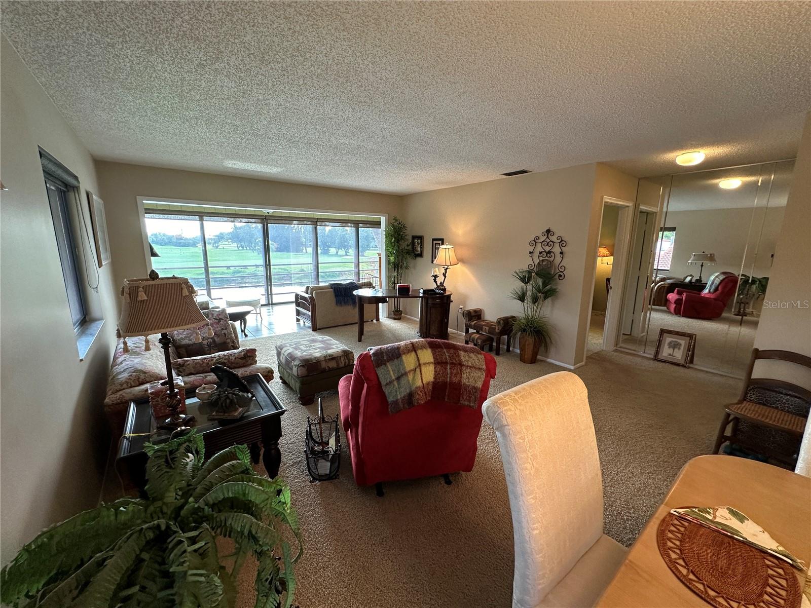 VALENCIA GARDEN III - Residential Lease