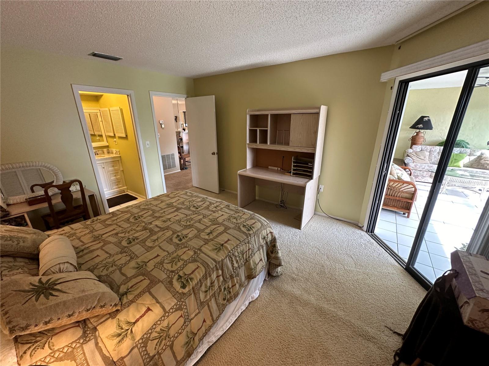 VALENCIA GARDEN III - Residential Lease
