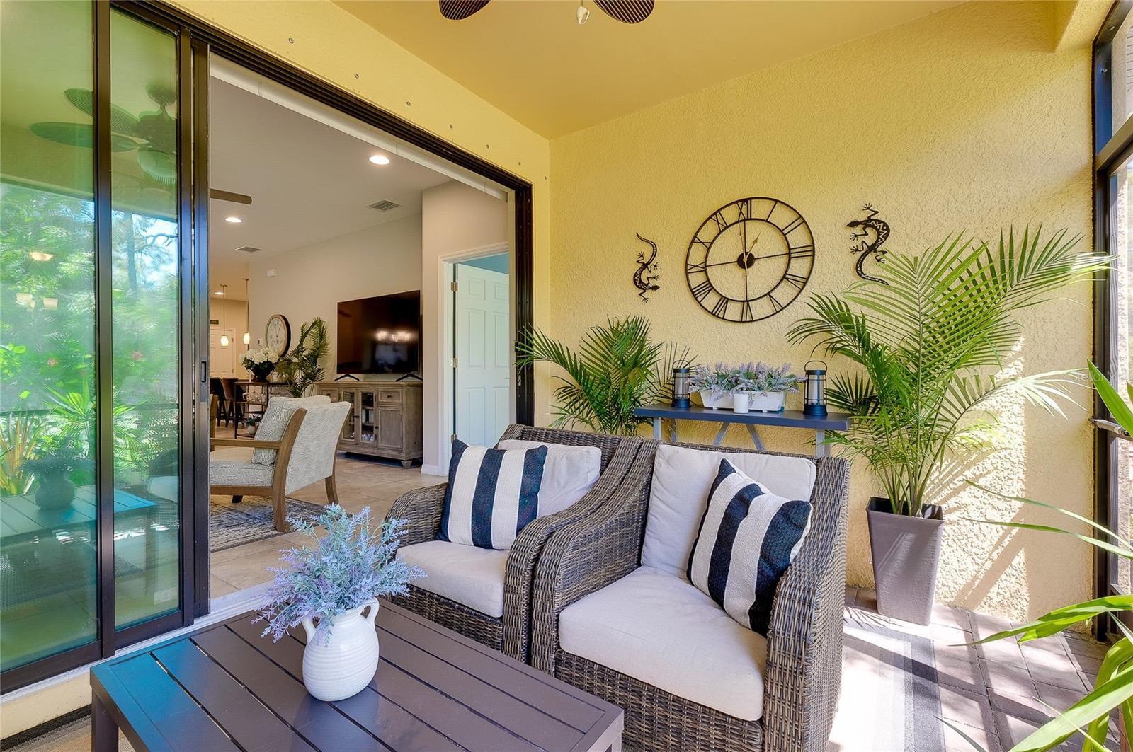 PRESERVE/WEST VLGS PH 1 - Residential