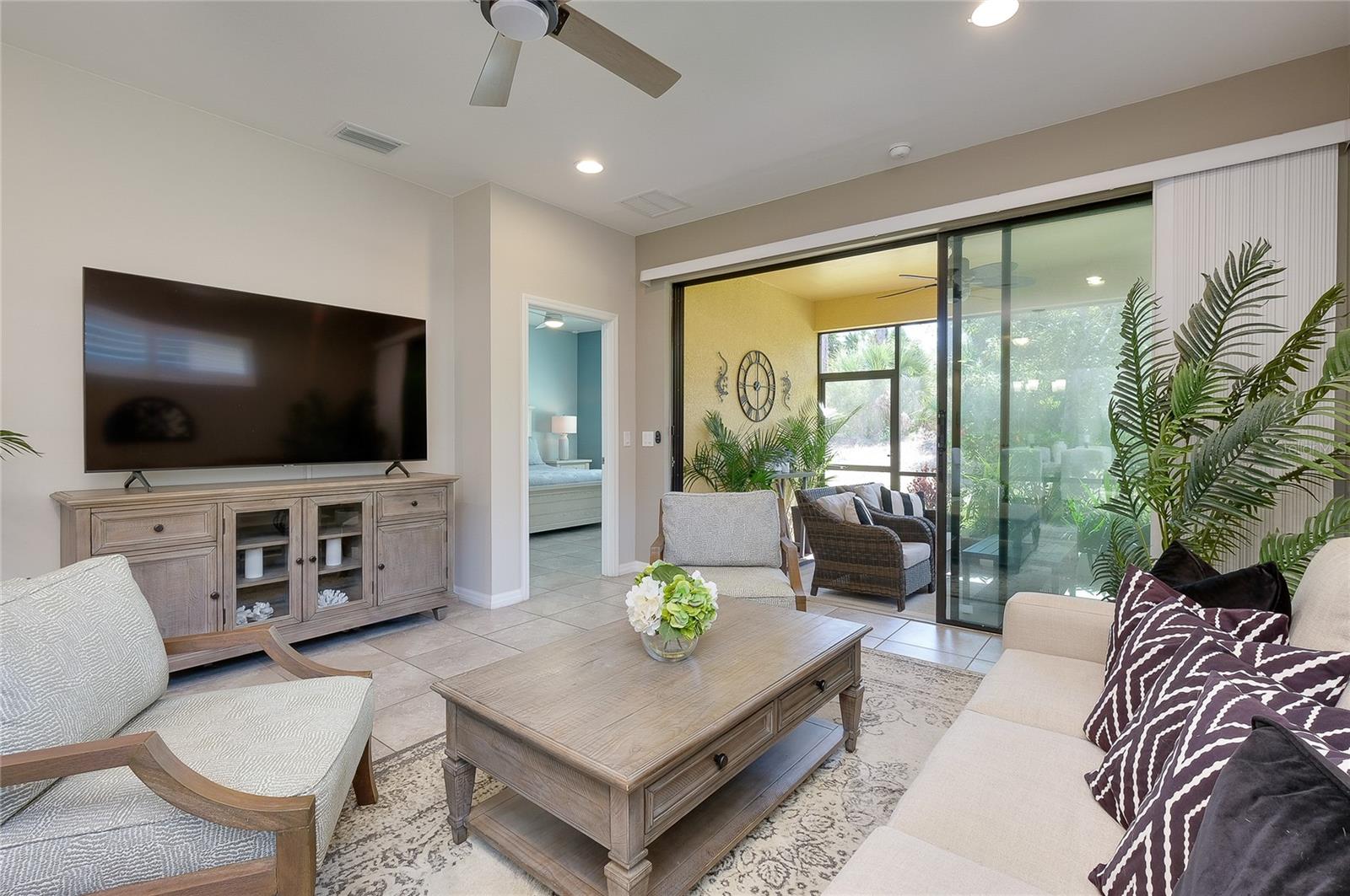 PRESERVE/WEST VLGS PH 1 - Residential