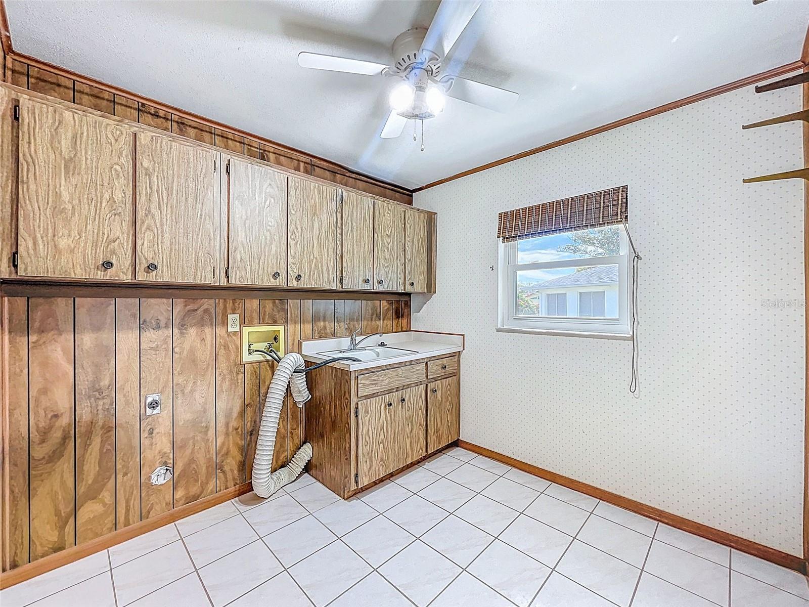 HIGHLAND LAKES - Residential