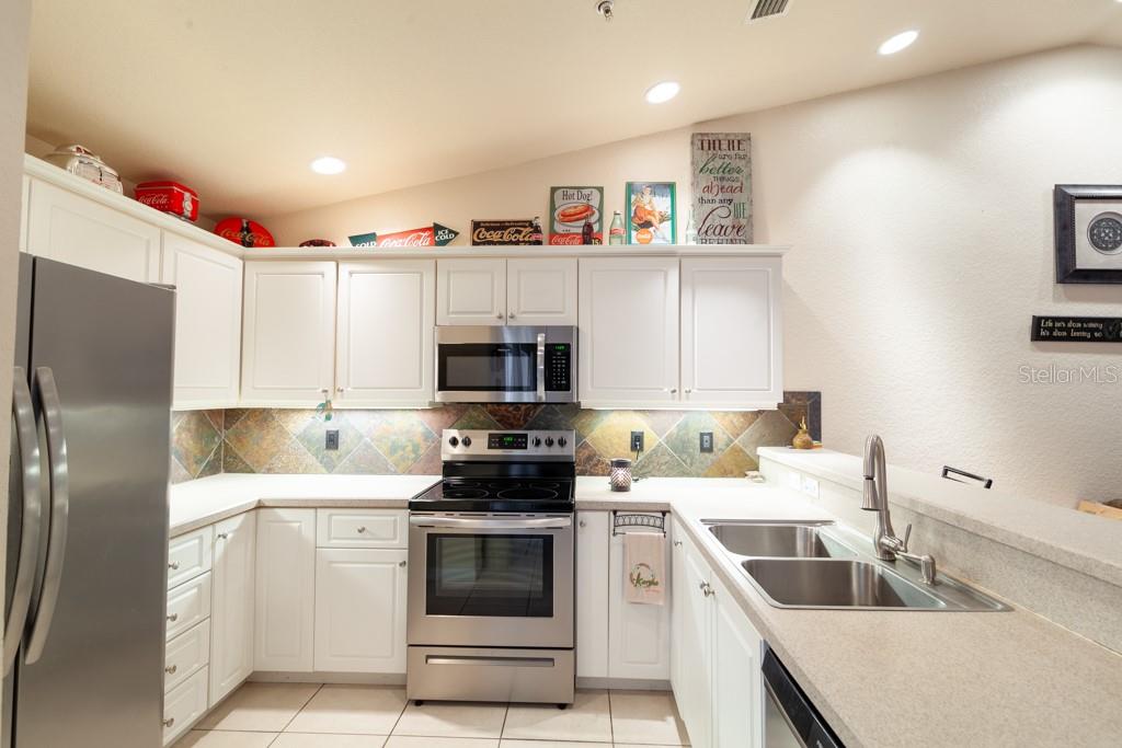 Camary Maud Groves Sec 02 - Residential