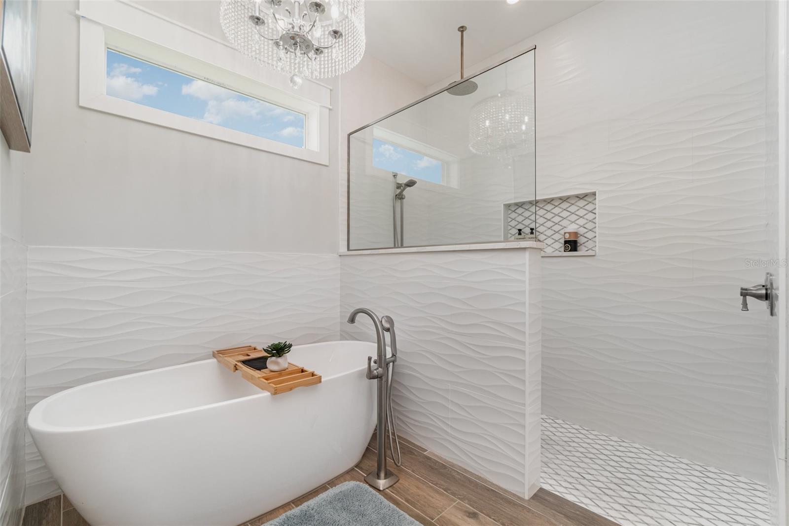 HARBOURSIDE ESTATES - Residential