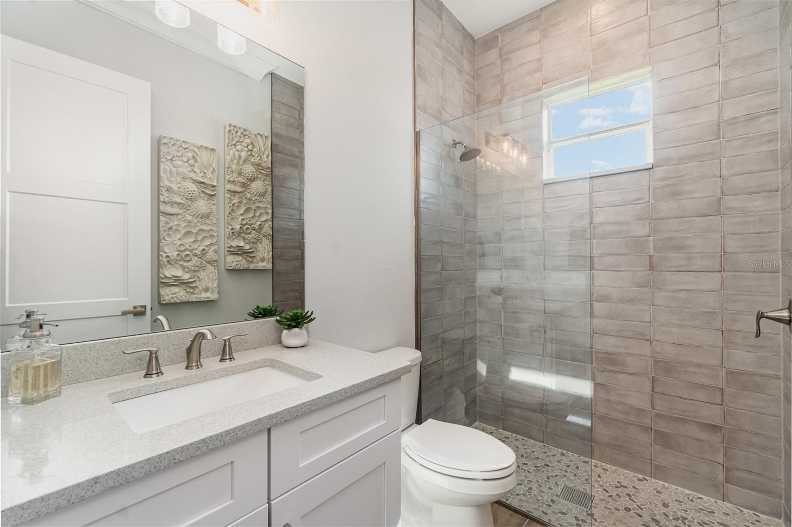 HARBOURSIDE ESTATES - Residential