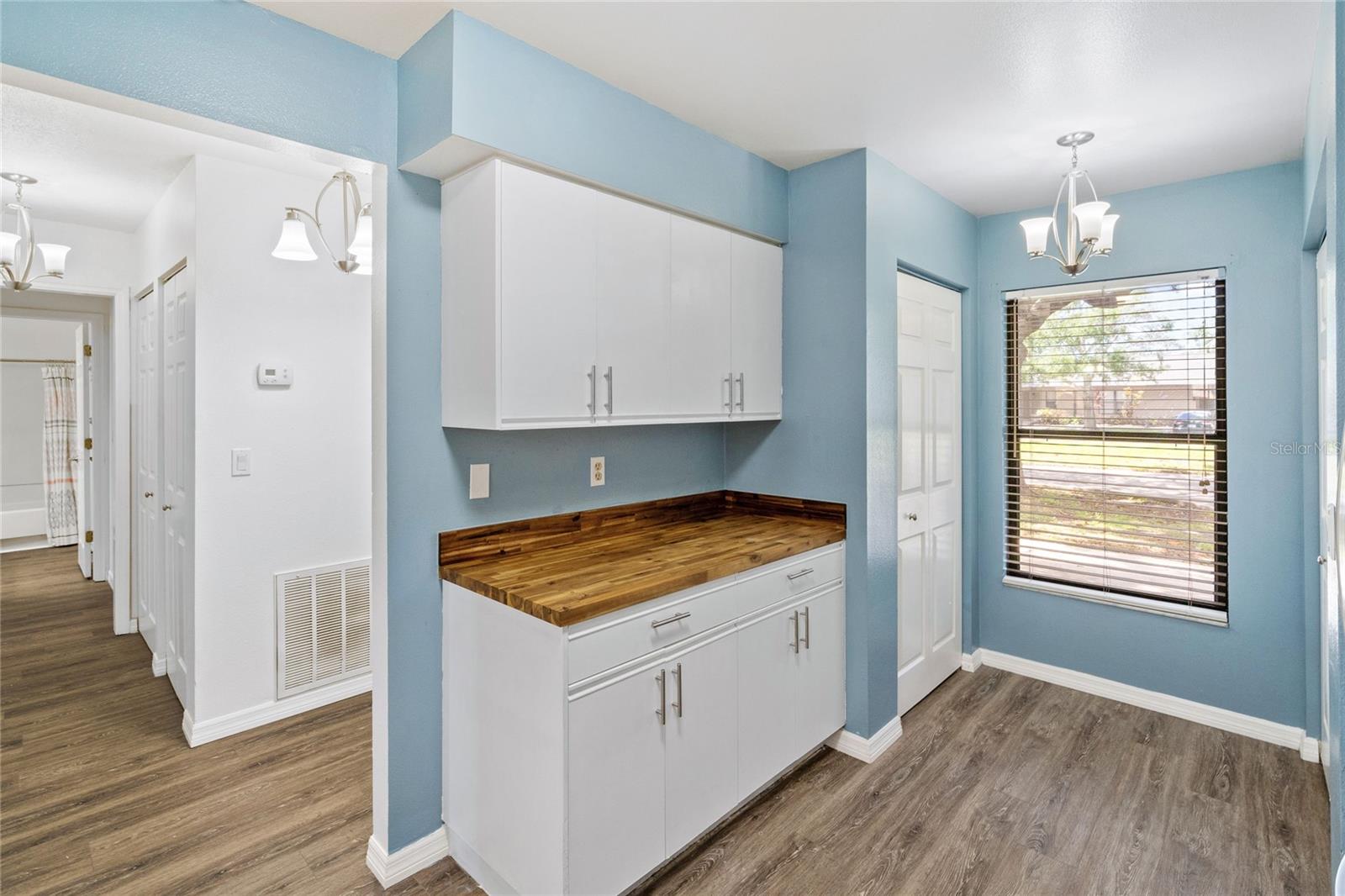 5412 11TH STREET CIRCLE E 41