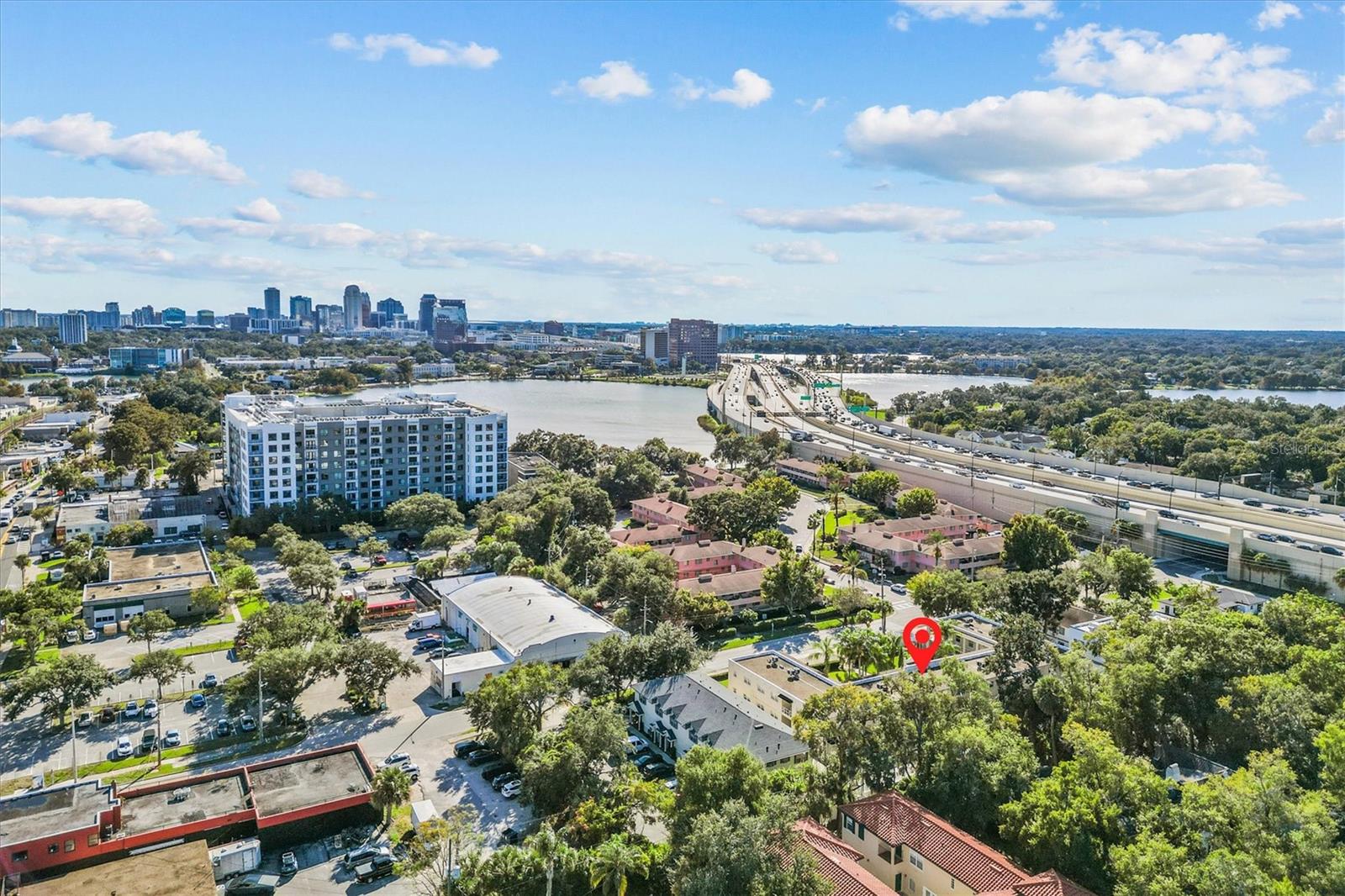 HAMPSHIRE/LK IVANHOE CONDO - Residential