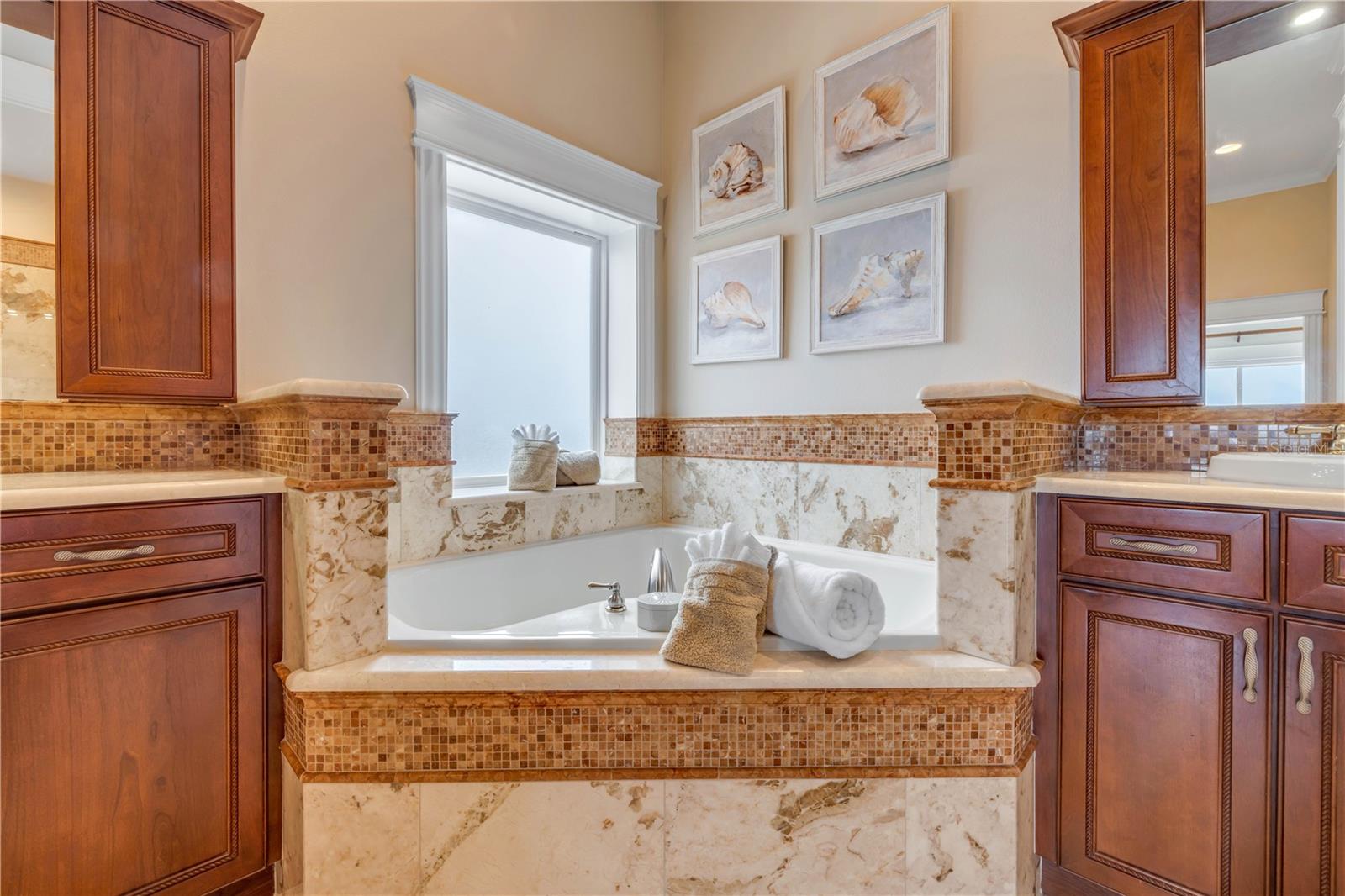 DUNE POINT CONDO - Residential