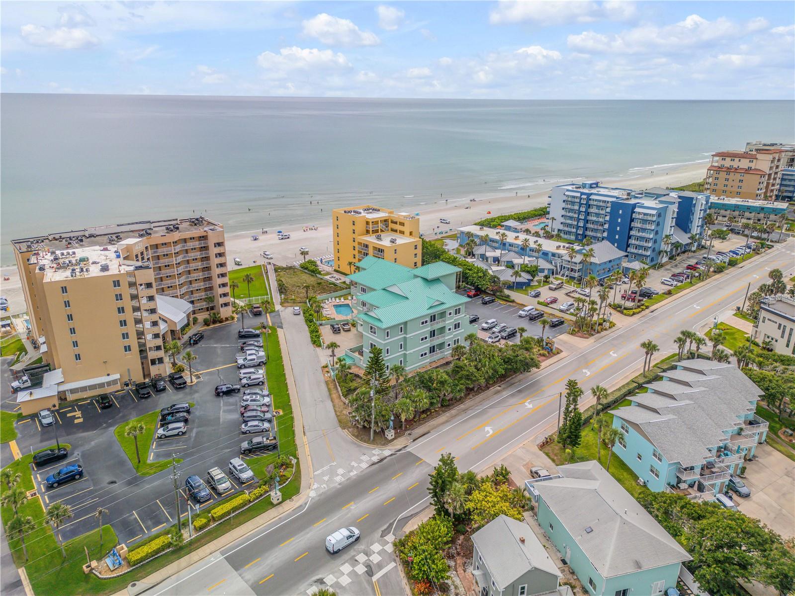 DUNE POINT CONDO - Residential