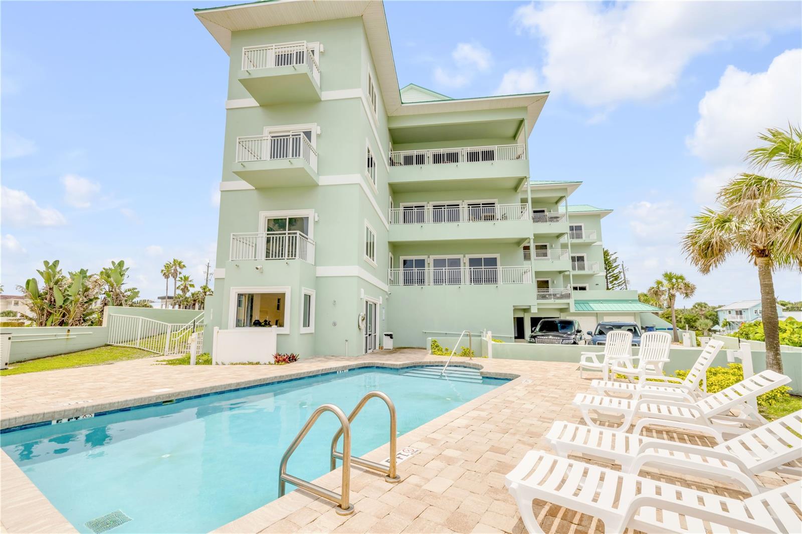 DUNE POINT CONDO - Residential