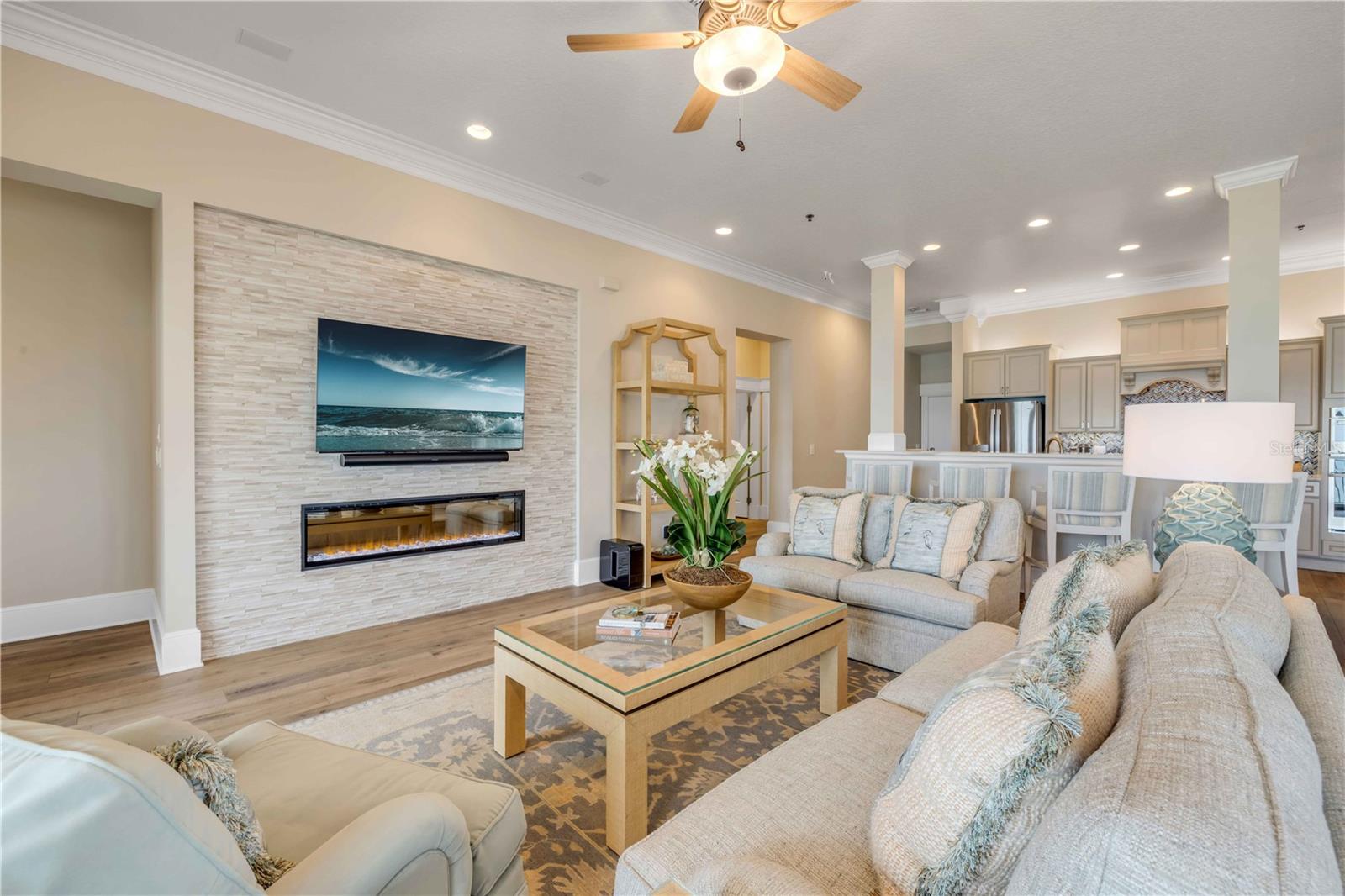 DUNE POINT CONDO - Residential