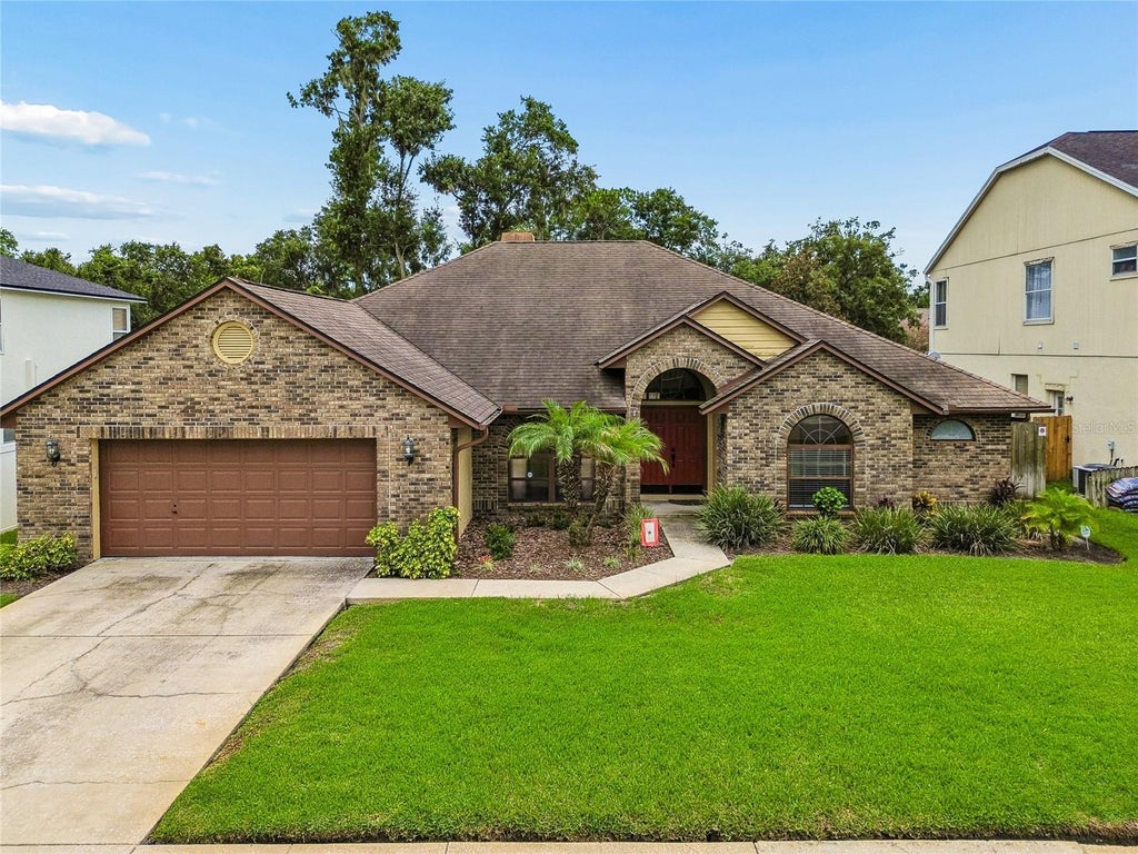 Photo of 3822 Cold Creek Drive, Valrico, FL 33594 (MLS # TB8558999)