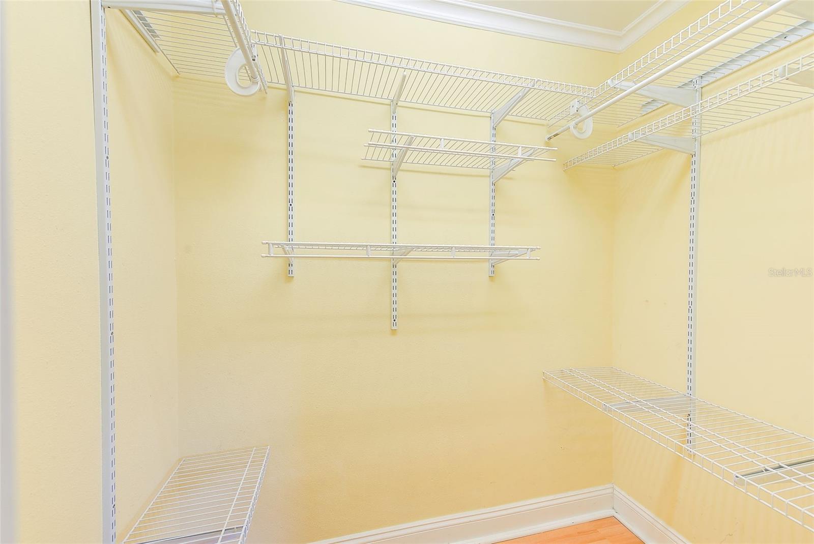 FLORAL VILLA PARK 2ND SEC - Residential Lease