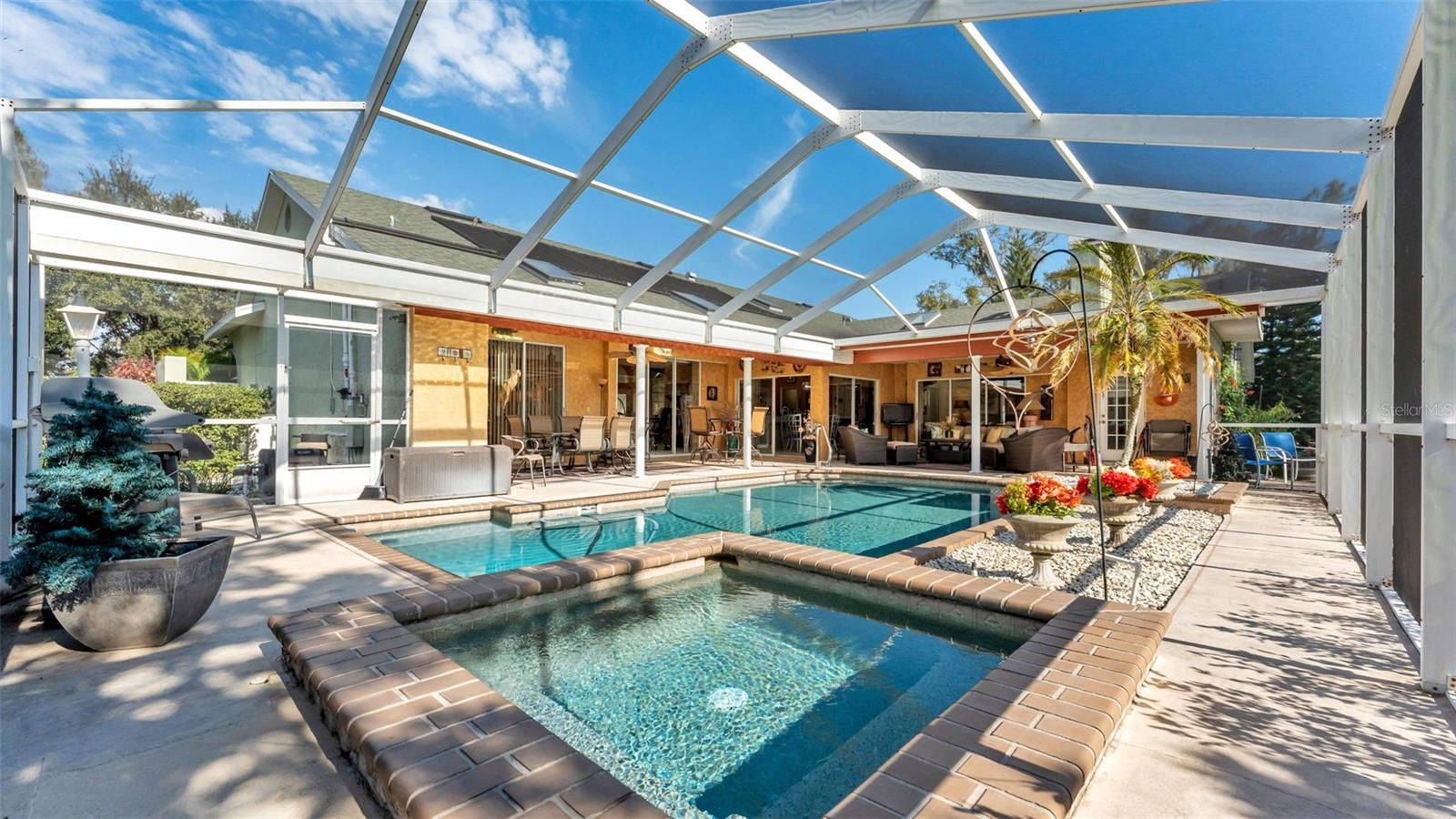 WALDEN LAKE UNIT 18 - Residential