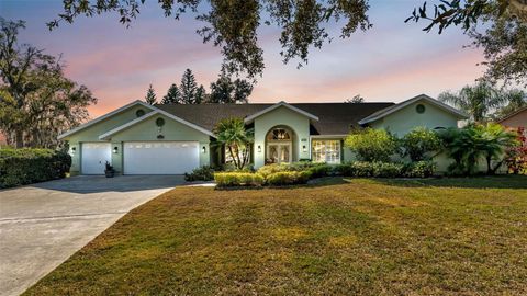 2711 S FAIRWAY DRIVE PLANT CITY FL 33566