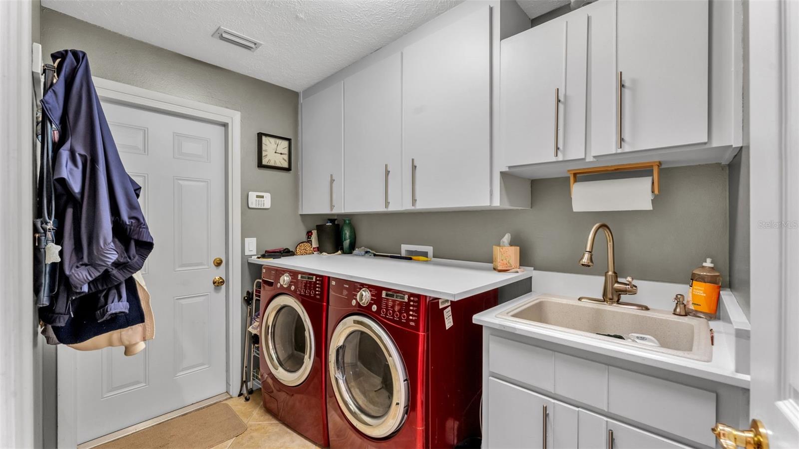 WALDEN LAKE UNIT 18 - Residential