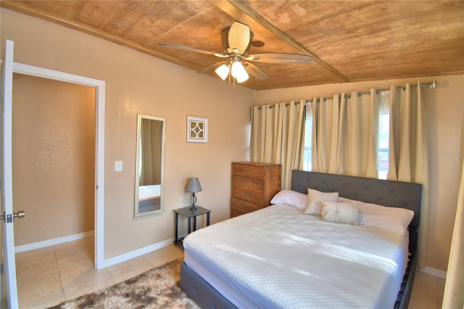 BROADMOOR - Residential