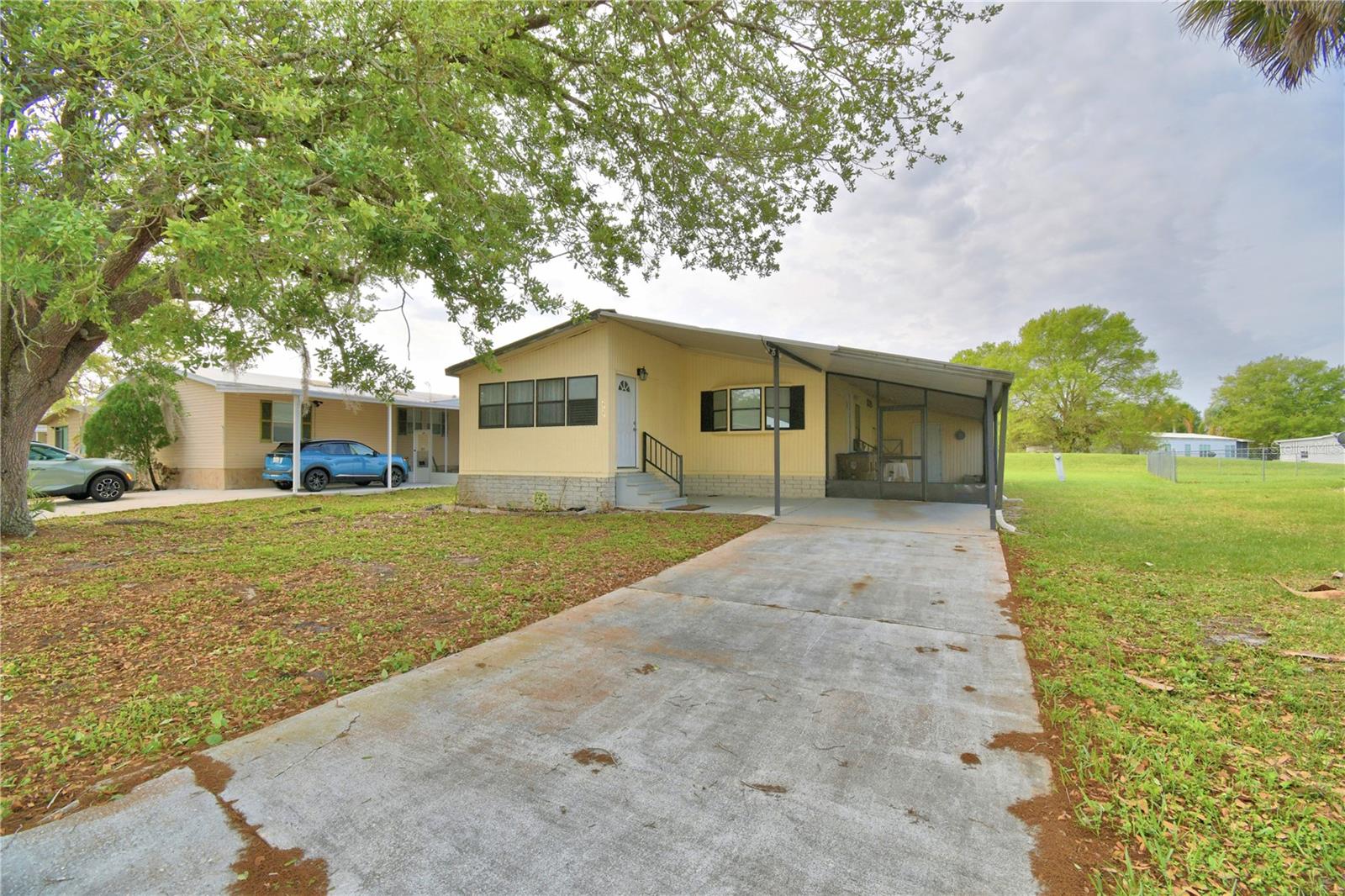 BROADMOOR - Residential