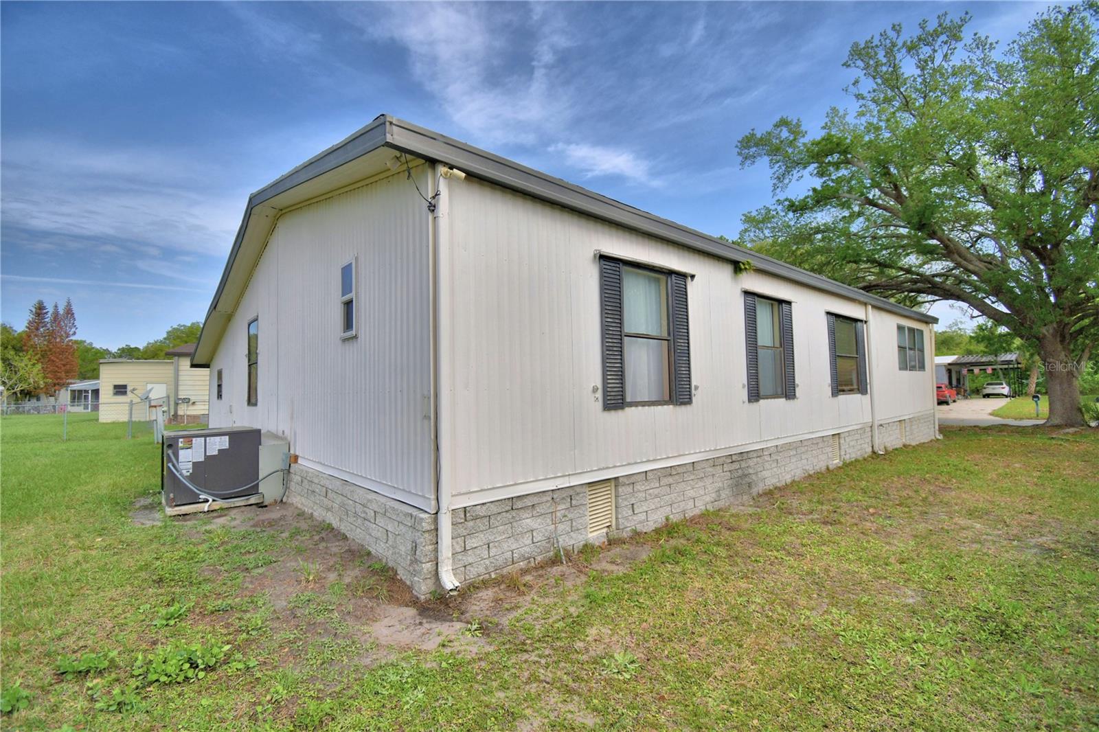 BROADMOOR - Residential