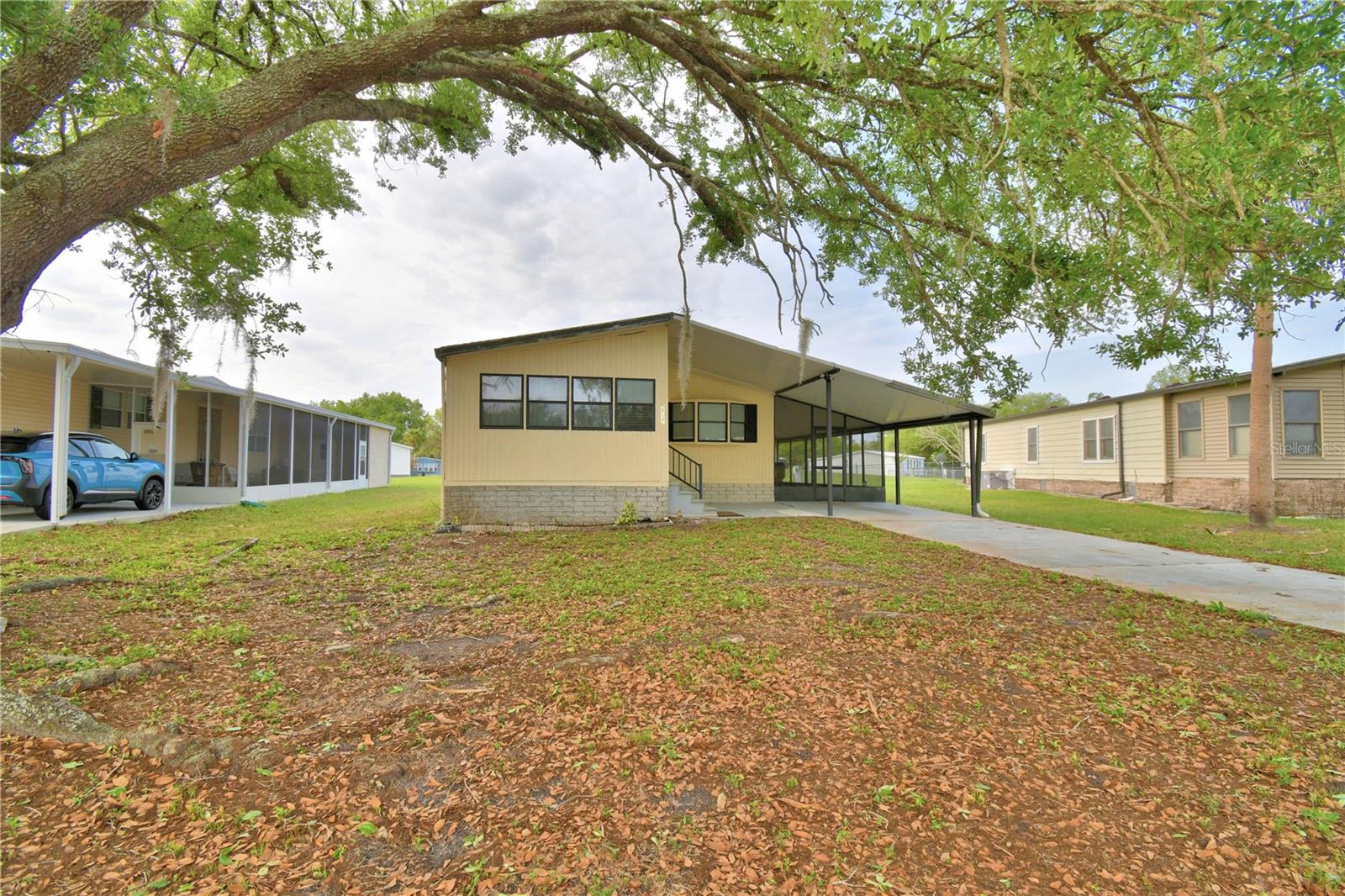 BROADMOOR - Residential