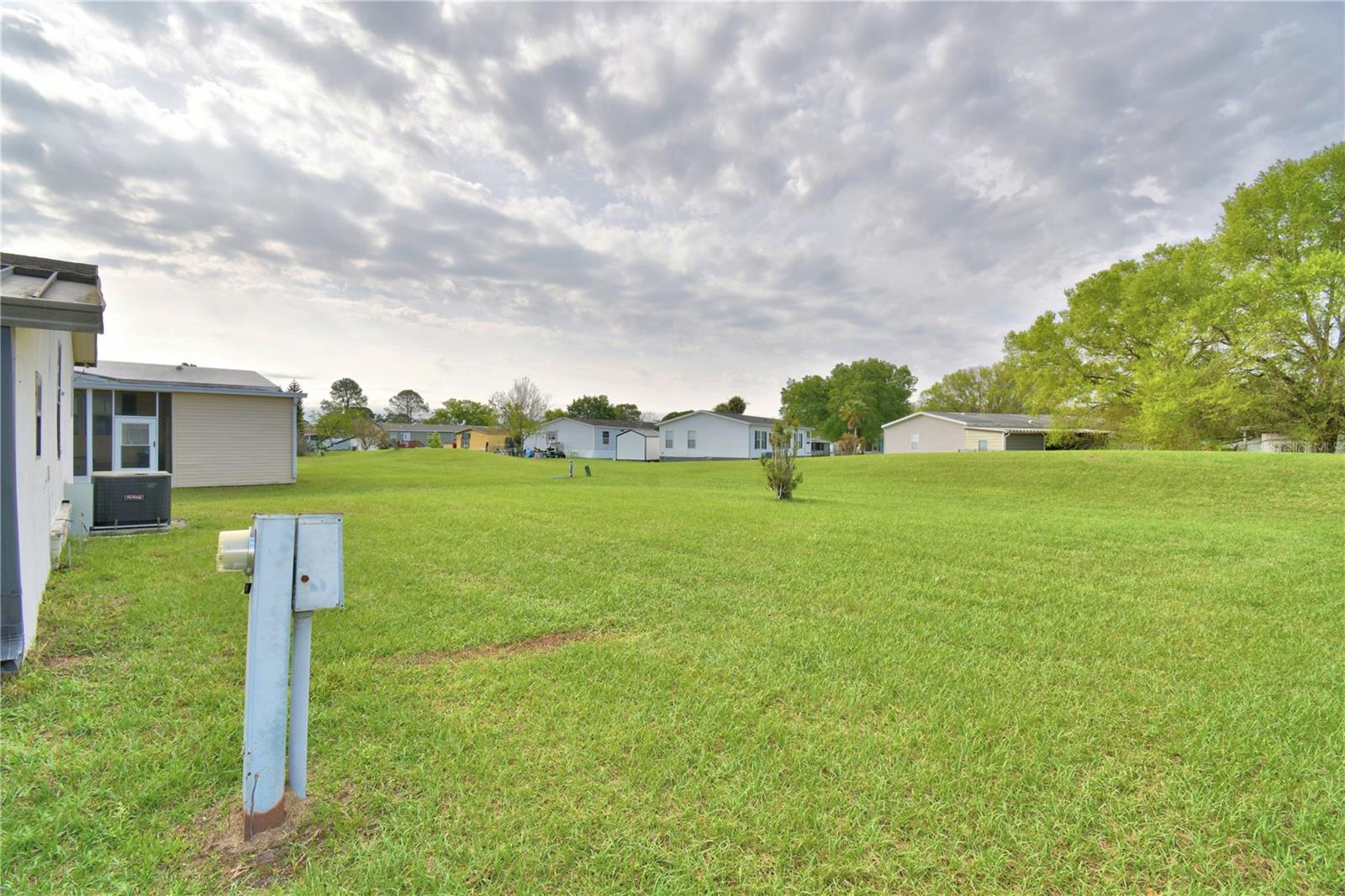 BROADMOOR - Residential