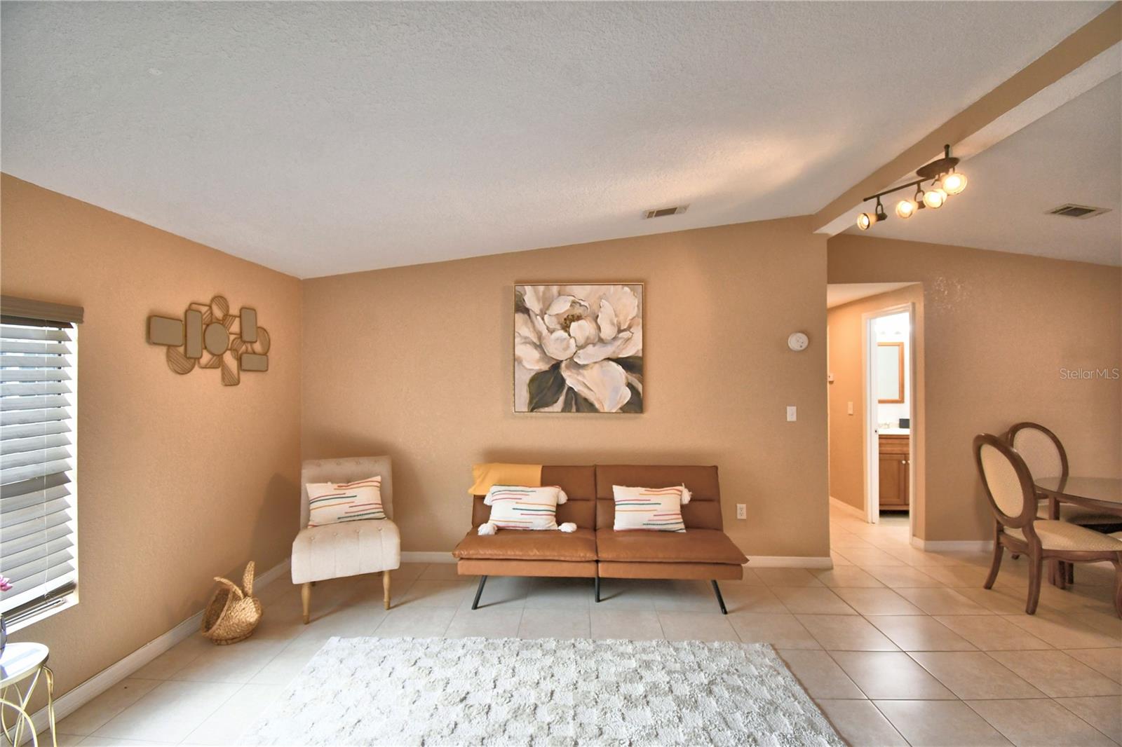 BROADMOOR - Residential