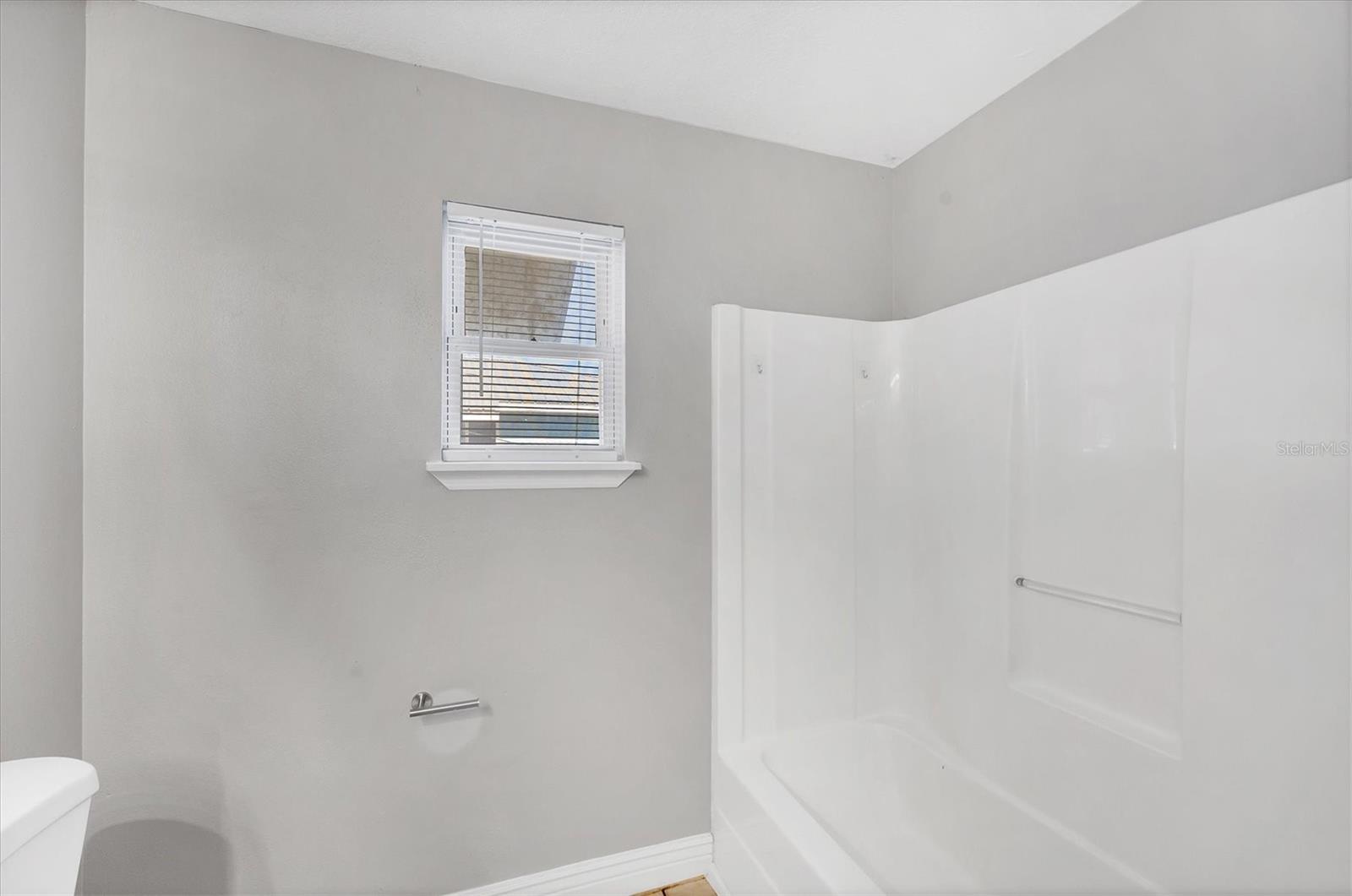 LOT B HABITAT OAKS SUB - Residential