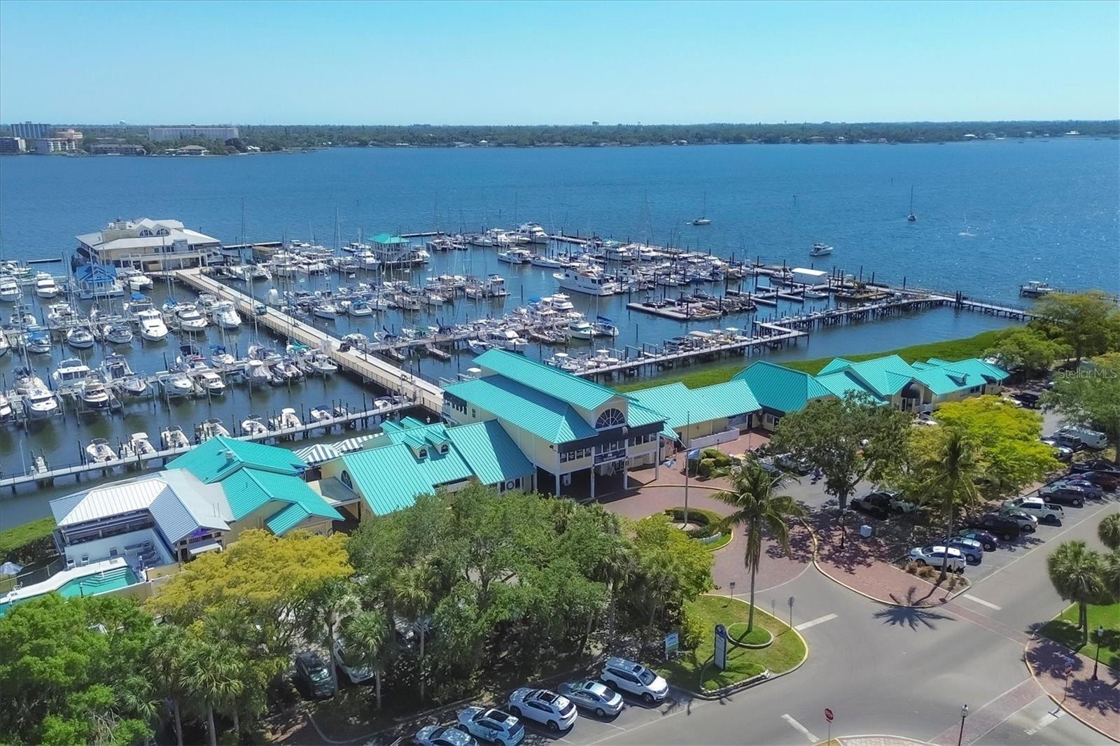 LOT B HABITAT OAKS SUB - Residential