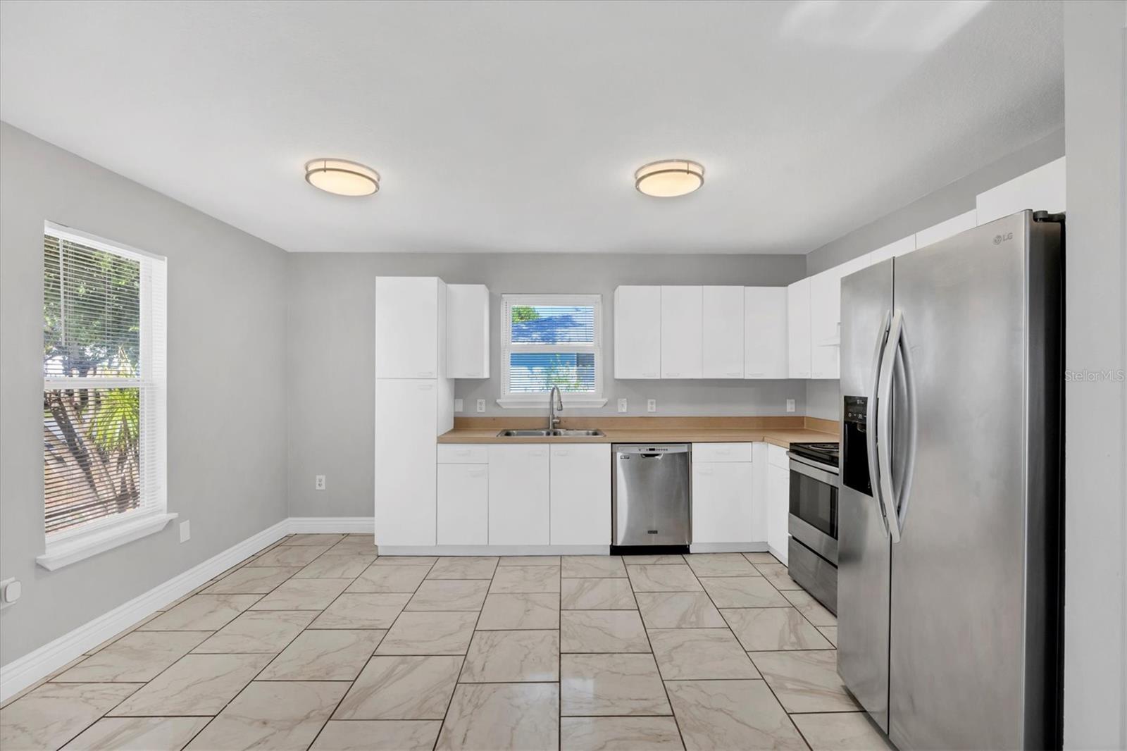 LOT B HABITAT OAKS SUB - Residential