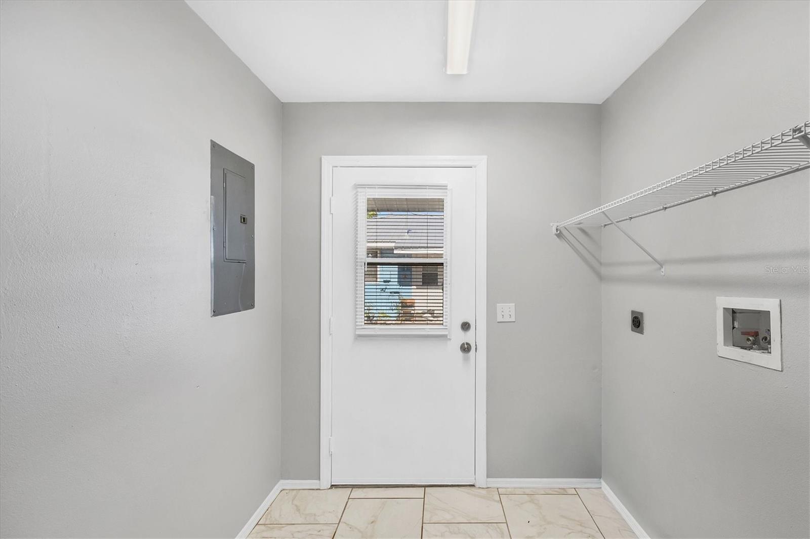 LOT B HABITAT OAKS SUB - Residential