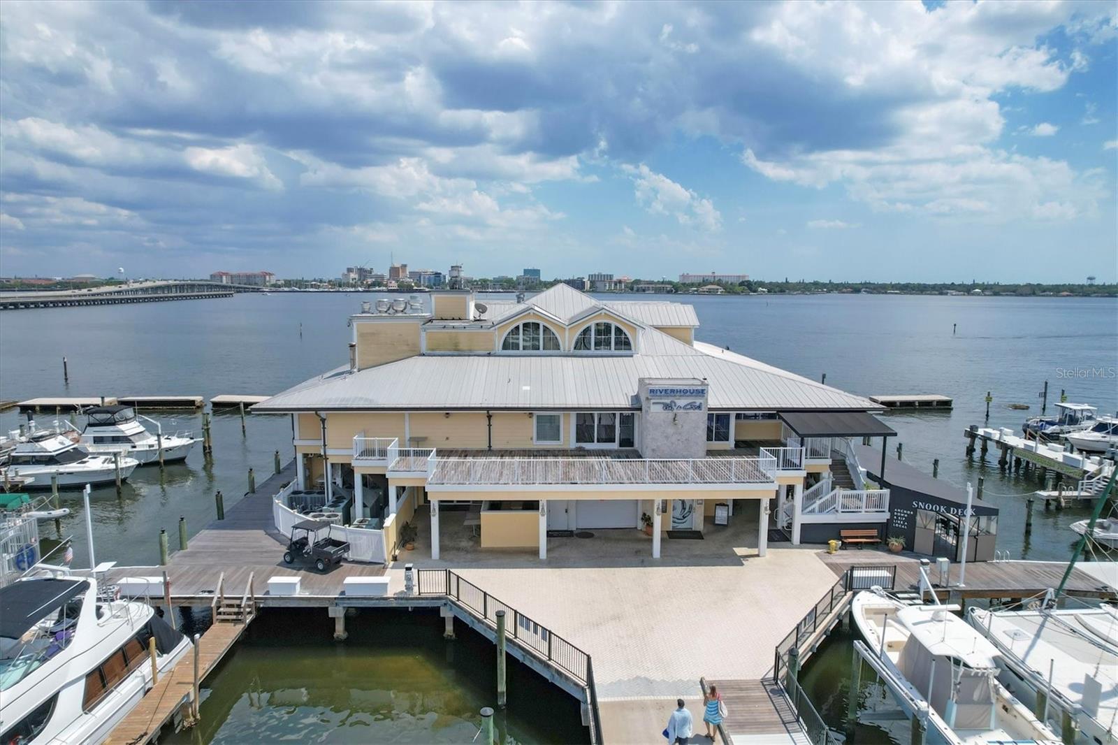 LOT B HABITAT OAKS SUB - Residential