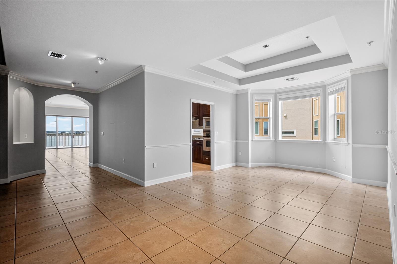 VIZCAYA HEIGHTS CONDO 7 - Residential