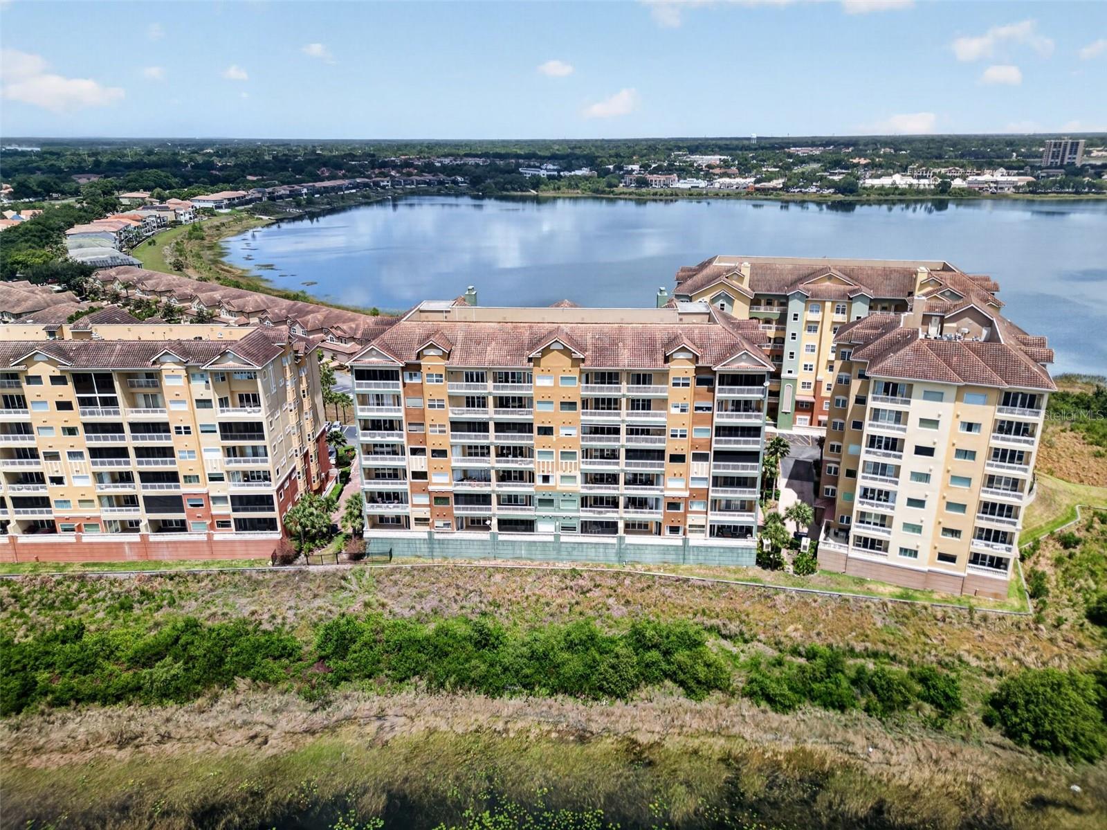VIZCAYA HEIGHTS CONDO 7 - Residential