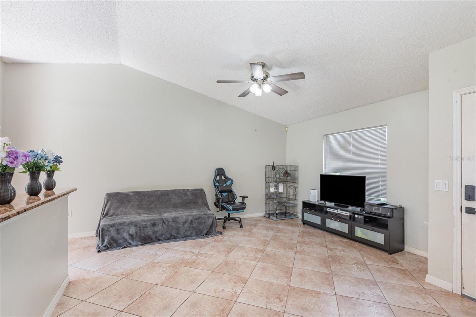 DELTONA LAKES UNIT 03 - Residential