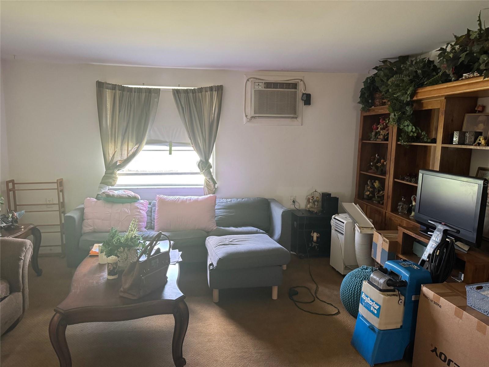 ZEPHYRHILLS COLONY CO - Residential