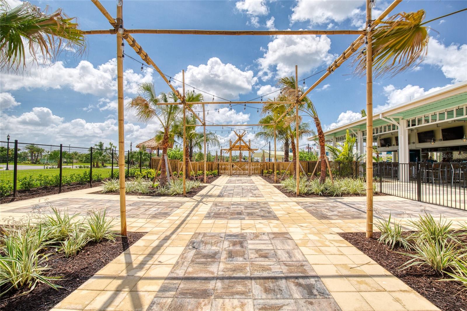 LATITUDE/DAYTONA BEACH PH 5 - Residential