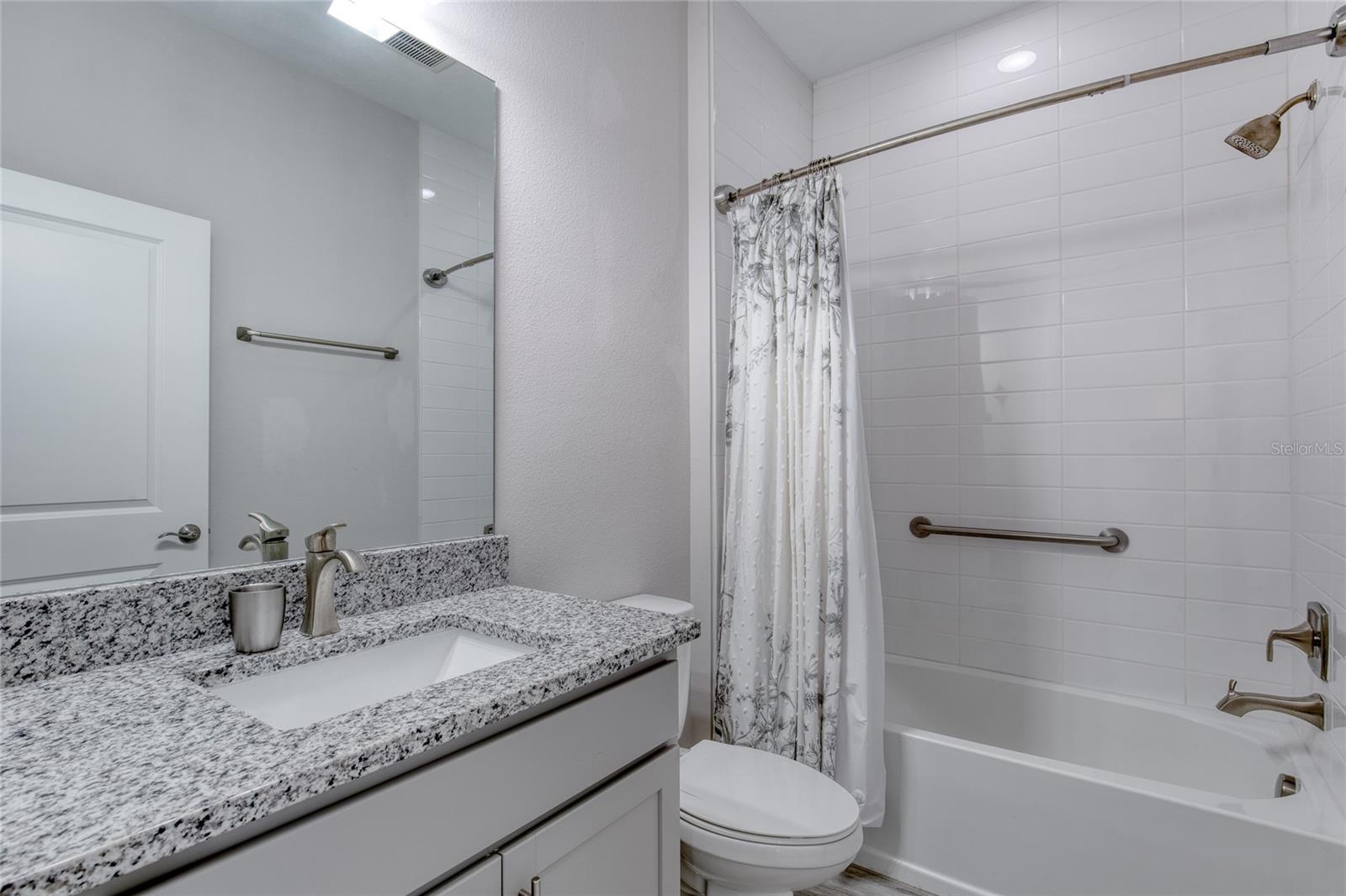 LATITUDE/DAYTONA BEACH PH 5 - Residential