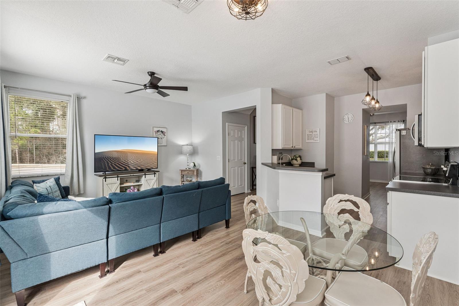 LAKE REAMS TOWNHOMES - Residential