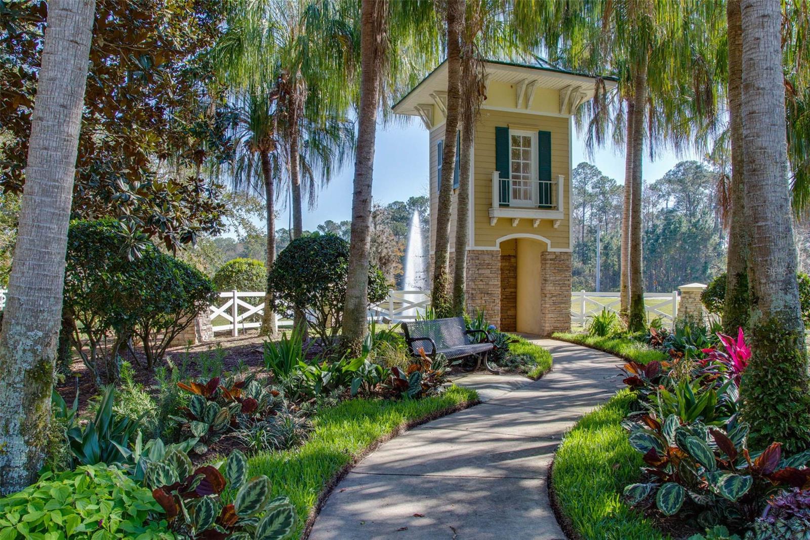 LAKE REAMS TOWNHOMES - Residential