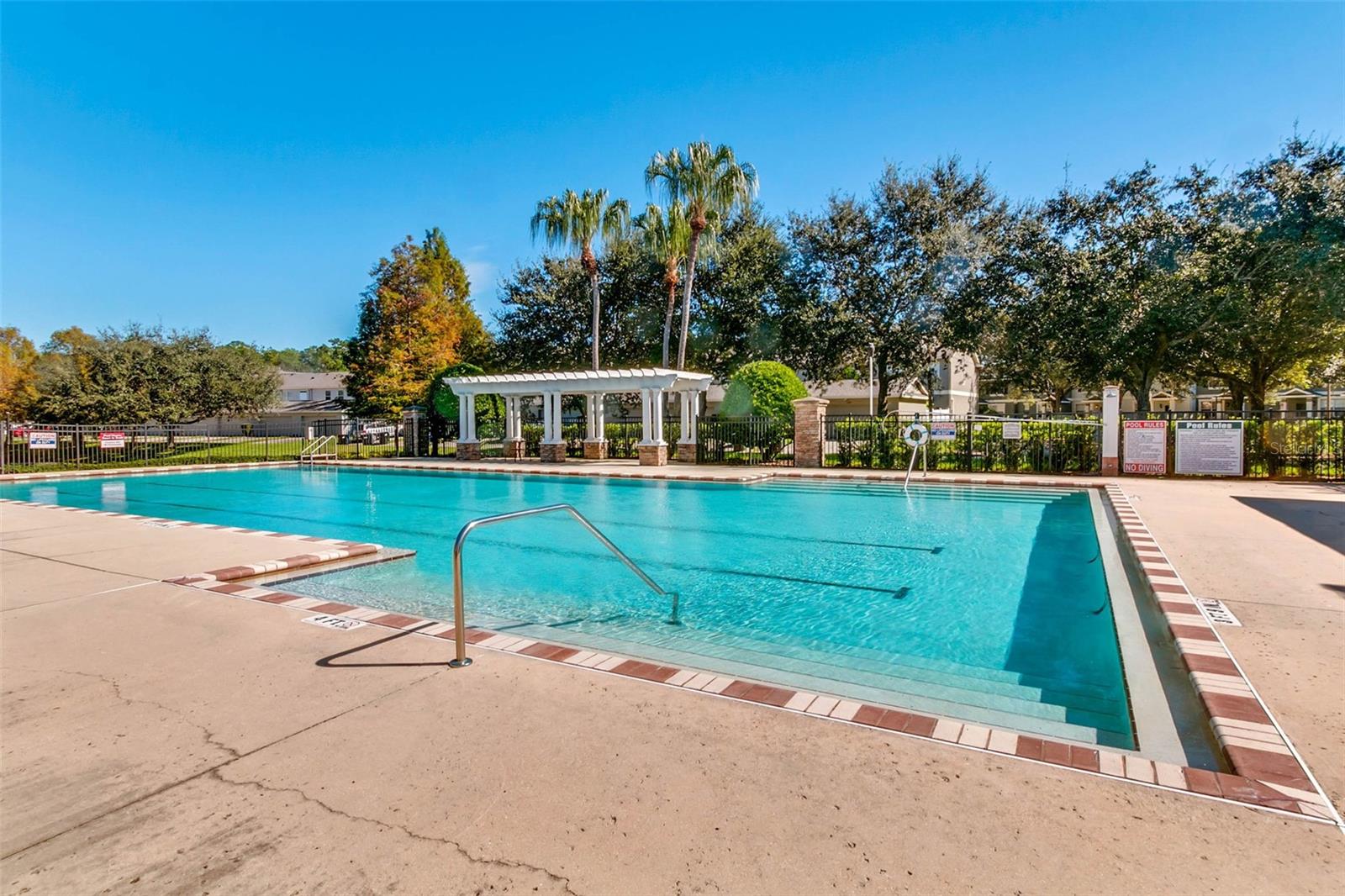 LAKE REAMS TOWNHOMES - Residential